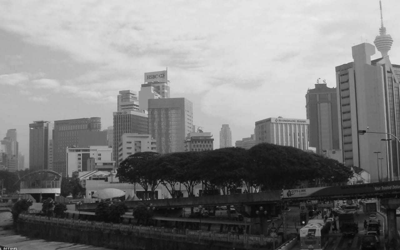 KL Nightlife & Rooftop Bars: A Guide