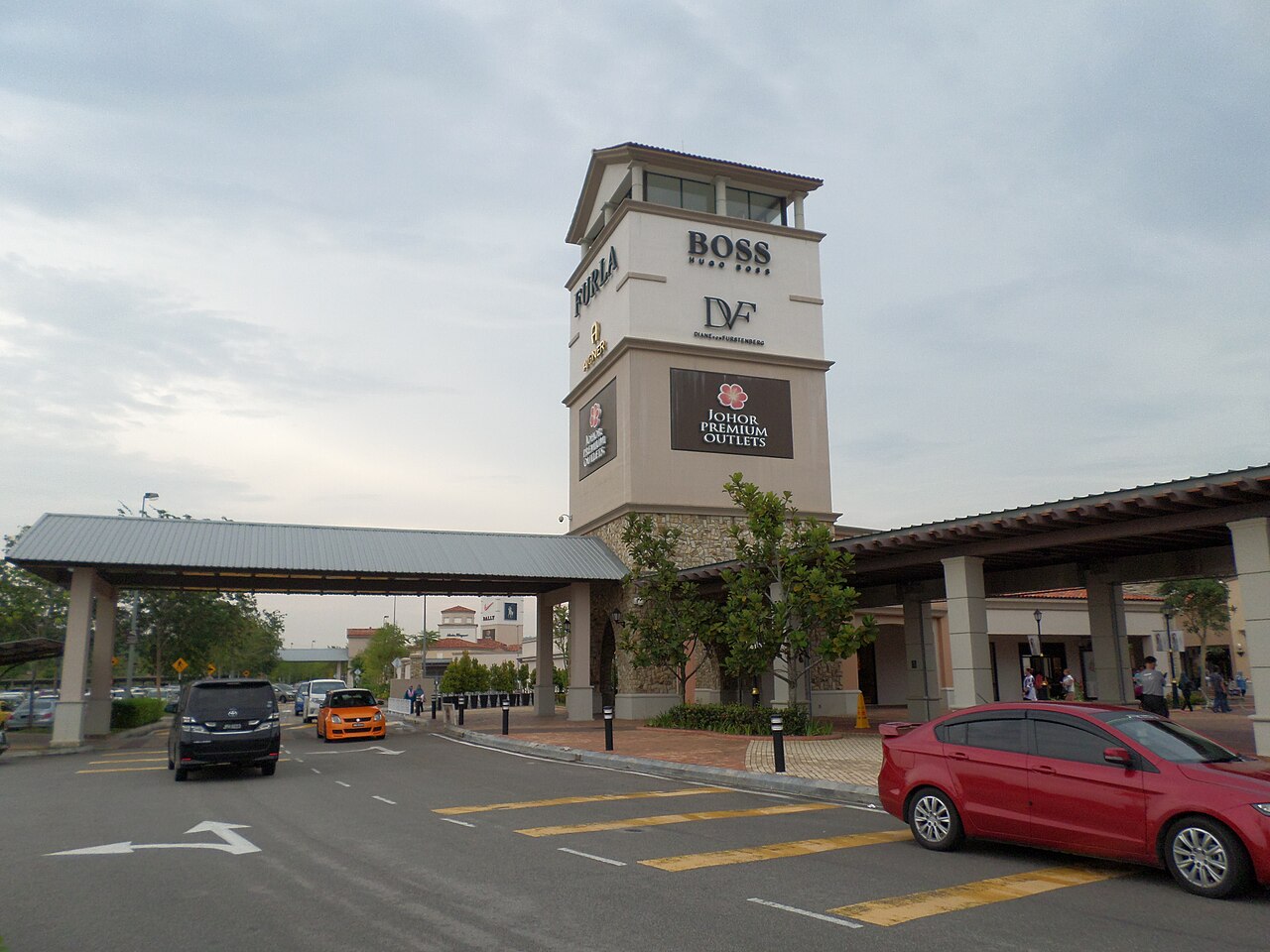 Johor Premium Outlets: A Shopper's Guide